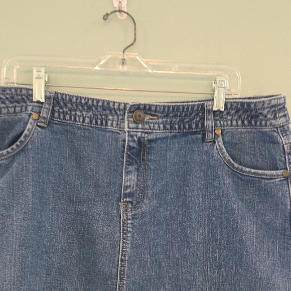 Christopher & Banks Blue Knee-length Denim Pencil Skirt Size 14 - Picture 4 of 10